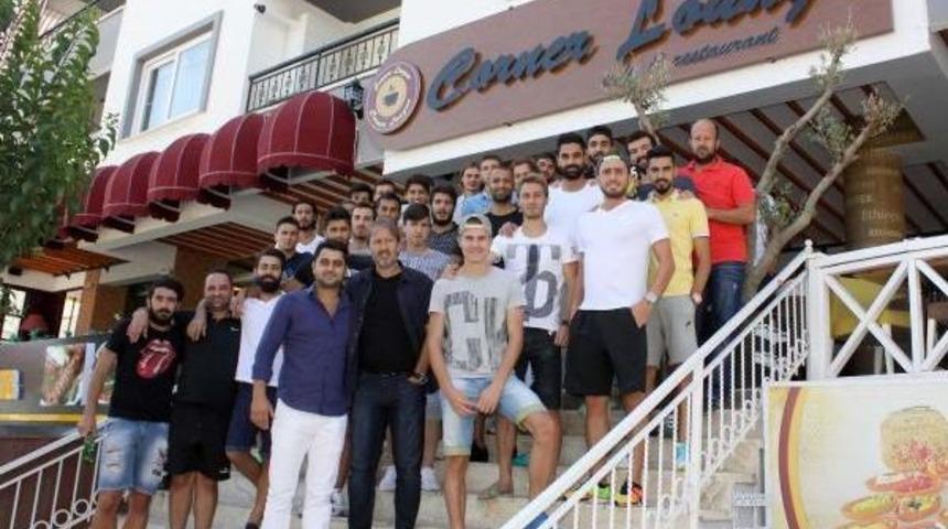 Manisaspor Menemen'de