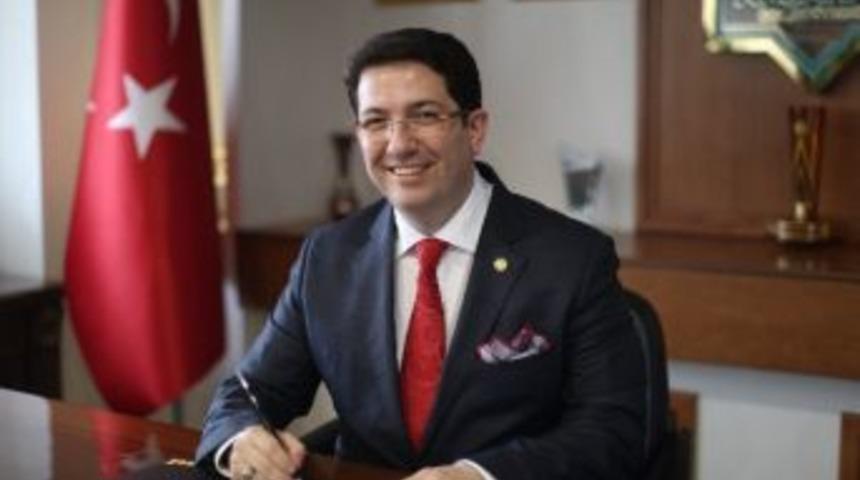 Aksaray 3 Bakanla Kabinede