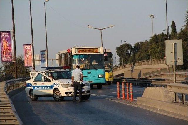 Vatan Caddesine Çıkan Yollar Trafiğe Kapatıldı