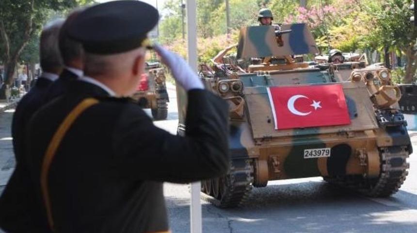 Kahramanmaraş'ta Zafer Bayramı Kutlandı