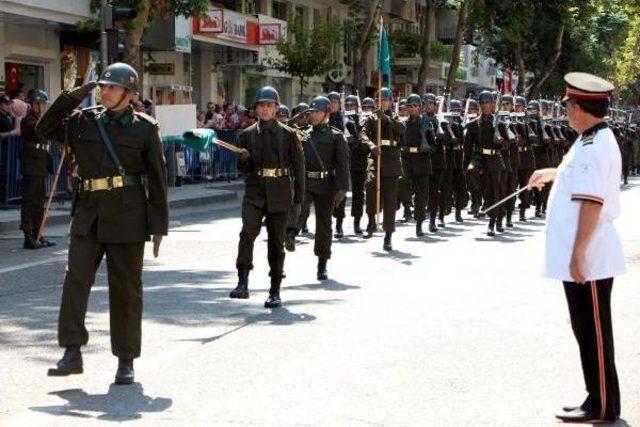 Kahramanmaraş'ta Zafer Bayramı Kutlandı