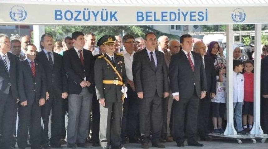 Boz&uuml;y&uuml;k&rsquo;te 30 Ağustos Zafer Bayramı Kutlaması