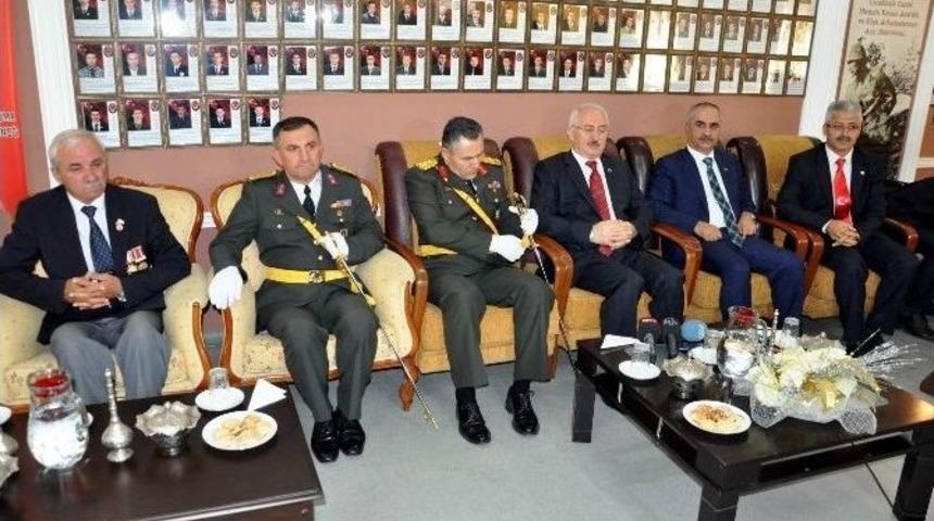 Sivas&rsquo;ta 30 Ağustos Zafer Bayramı Kutlandı