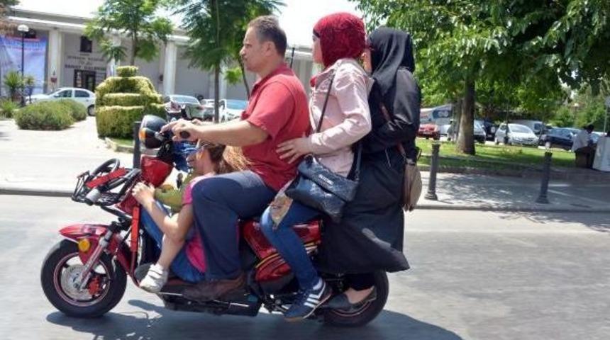 Suriyelilerin Tehlikeli Yolculuğu