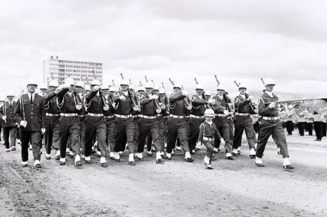 Genelkurmay Başkanlığı, Eski Zafer Bayramı T&ouml;renlerinin Fotoğraflarını Paylaştı