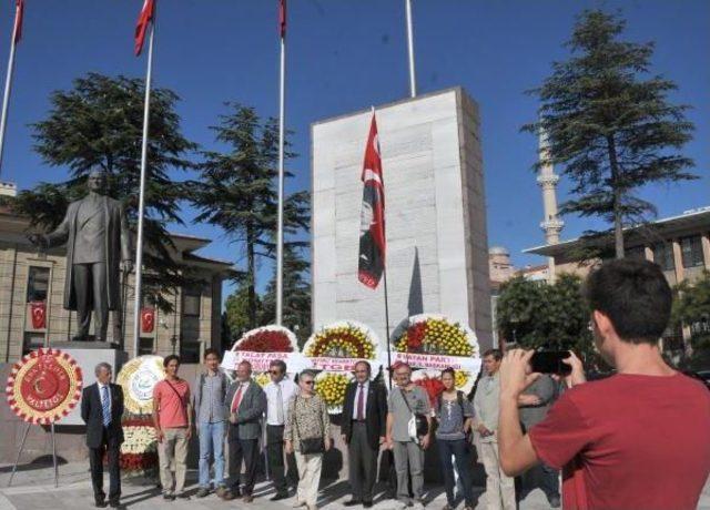 Eskişehir'de 30 Ağustos'a Alternatif Tören