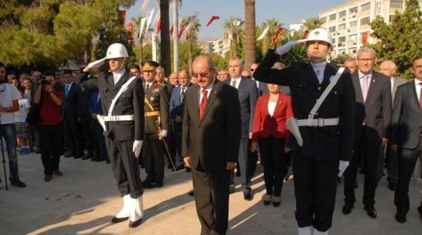 Denizli'de 30 Ağustos Kutlaması S&ouml;n&uuml;k Ge&ccedil;ti