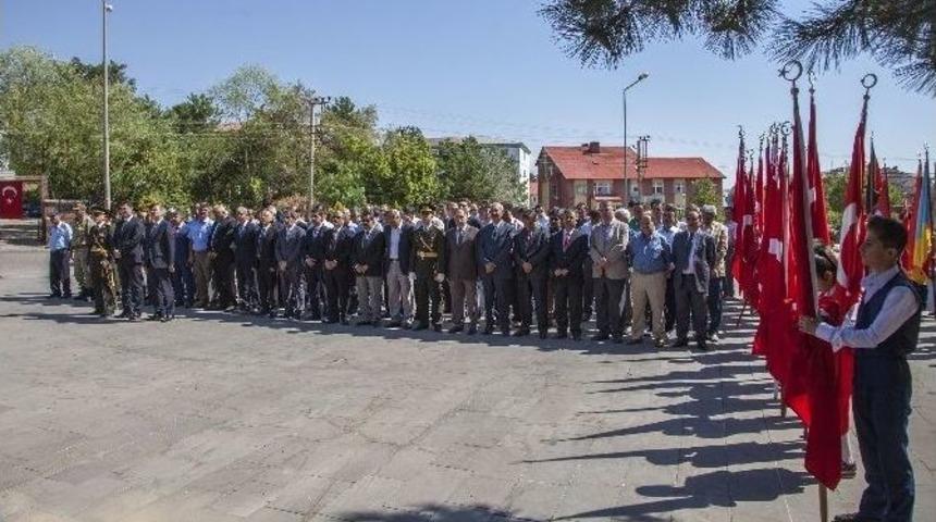 Ahlat&rsquo;ta 30 Ağustos Zafer Bayramı