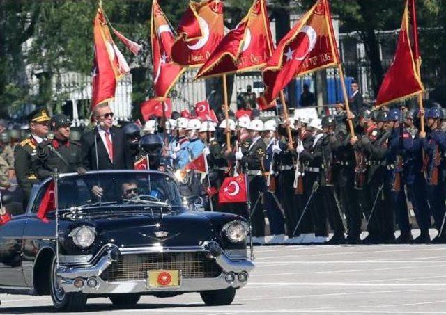 Başkent’Te Yükselen Yeni Binalar Uçak Gösterilerinin Yüksekten Yapılmasına Neden Oldu