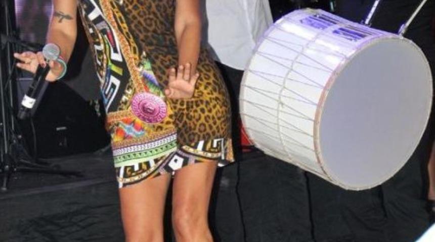 Demet Akalın'ın Bodrum Konseri