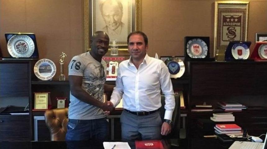 Medıcana Sivasspor Kone&rsquo;yi Renkleri Bağladı
