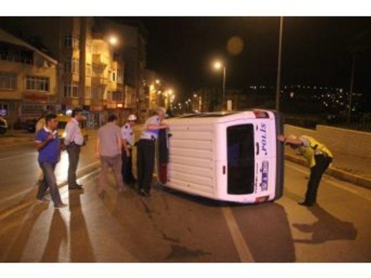 Sinop’ta Polis Otosu Devrildi: 1 Polis Yaralı