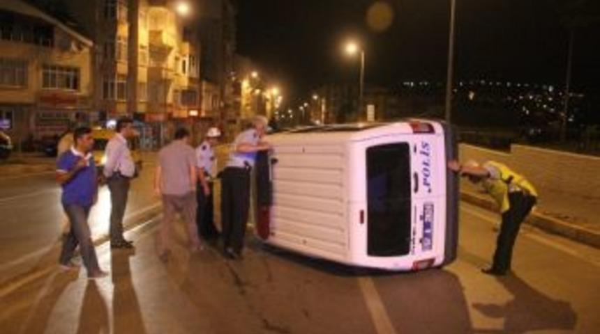 Sinop&rsquo;ta Polis Otosu Devrildi: 1 Polis Yaralı