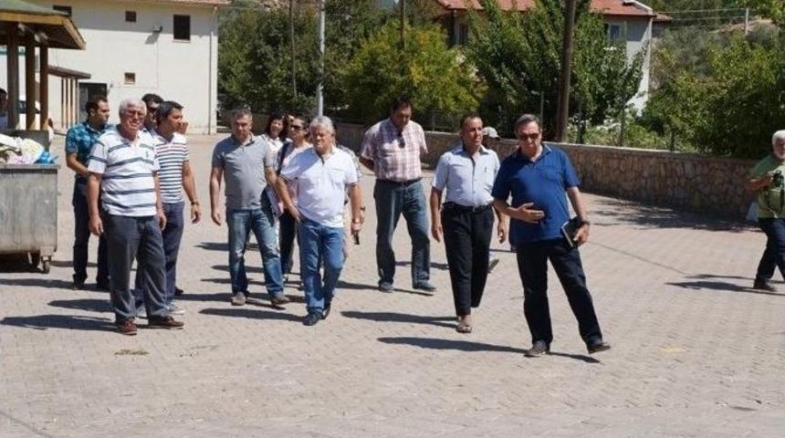 Başkan Acar Mahalleleri Ziyaret Etti