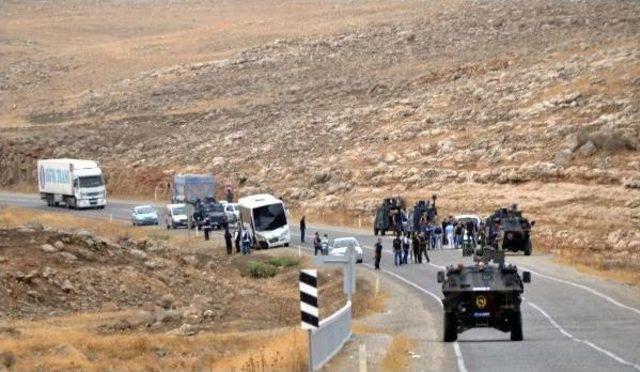 Şırnak'ta Pkk'dan Polis Servisine Bombalı Saldırı: 3 Polis Yaralı (2)- Yeniden