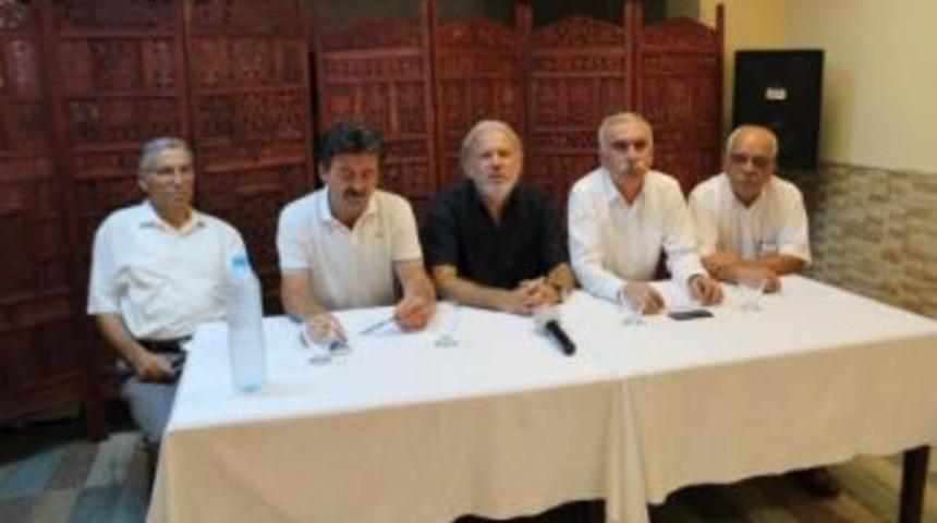 İzmir'de Sendika Ve Meslek Odalarından Mitinge Davet