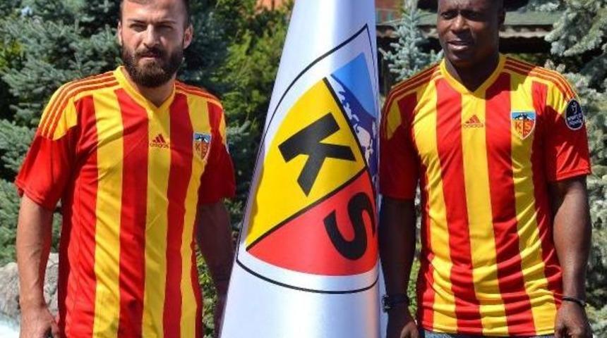 Kayserispor'da &Ccedil;ifte Imza