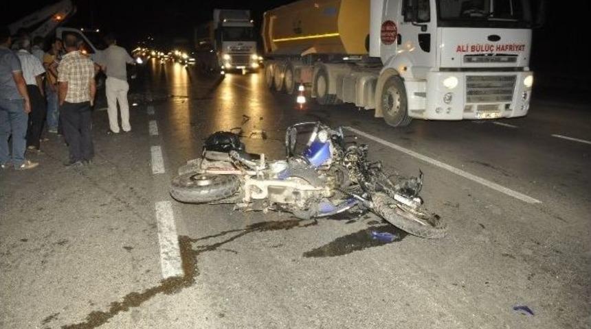 Antalya&rsquo;da Trafik Kazası: 2 Yaralı