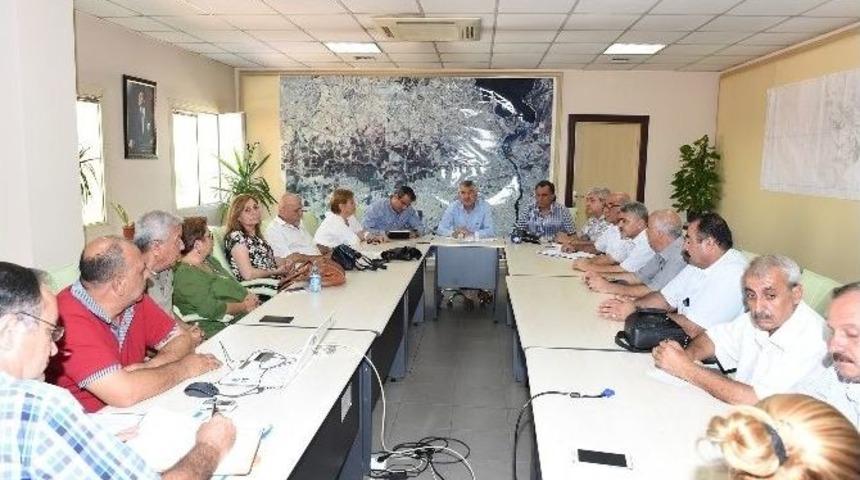 Karalar&rsquo;ın Muhtarlarla &lsquo;beyin Fırtınası&rsquo; Turu