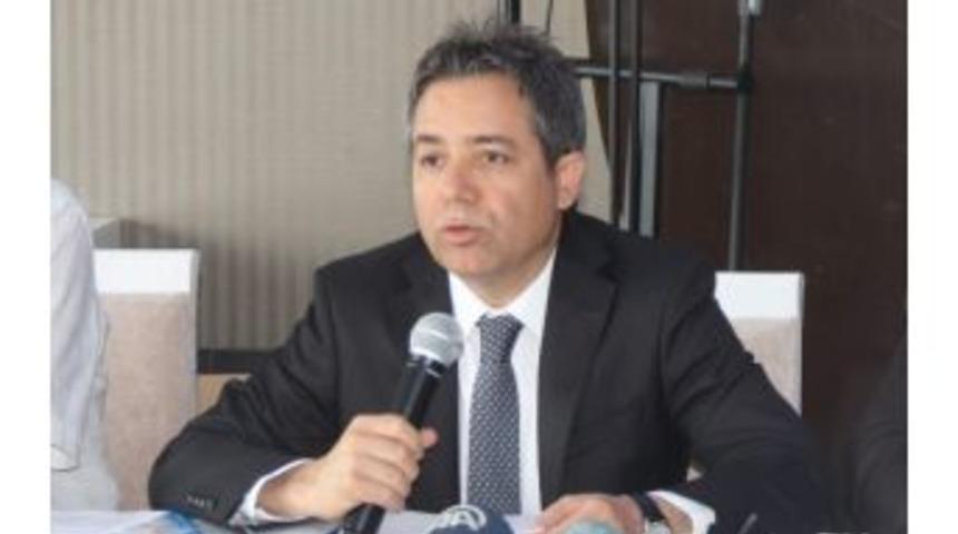 Artvin Valisi Kemal Cirit: