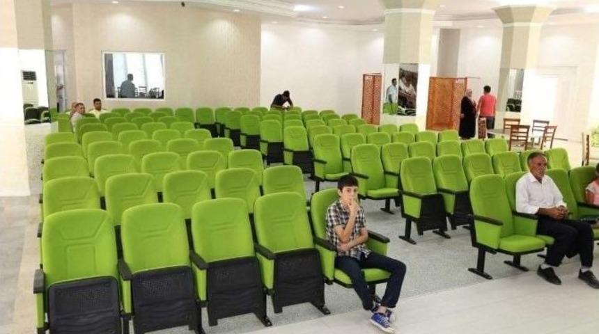 Yeni Nikah Salonu Hizmet Vermeye Başladı