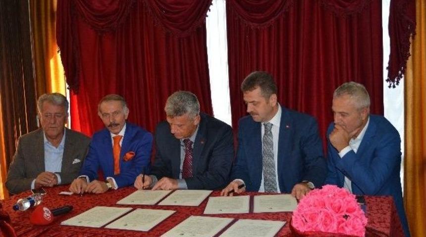 Gaziosmanpaşa İle Tutin &rsquo;kardeş Şehir&rsquo; Oldu
