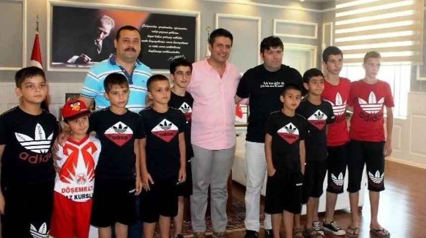 Azerbaycanlı Futbolcular Antalya&rsquo;ya Hayran Kaldı