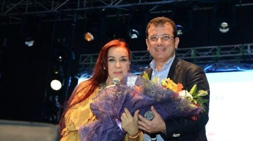 Leman Sam&rsquo;dan Duygu Y&uuml;kl&uuml; Şarkılar