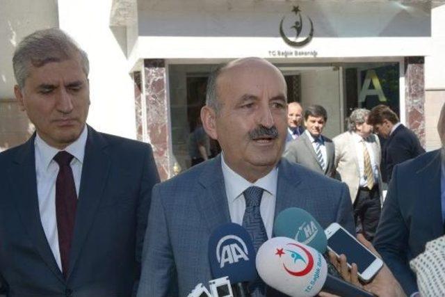 Sağlık Bakanı M&uuml;ezzinoğlu : Yol Kesiyorsun Ve Kestiğin Yolda Bir Hekimi Katlediyorsun Bunun Izahı Yok 1