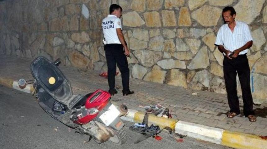 Bodrum'da 2 Kaza: 1 &Ouml;l&uuml;, 3 Yaralı