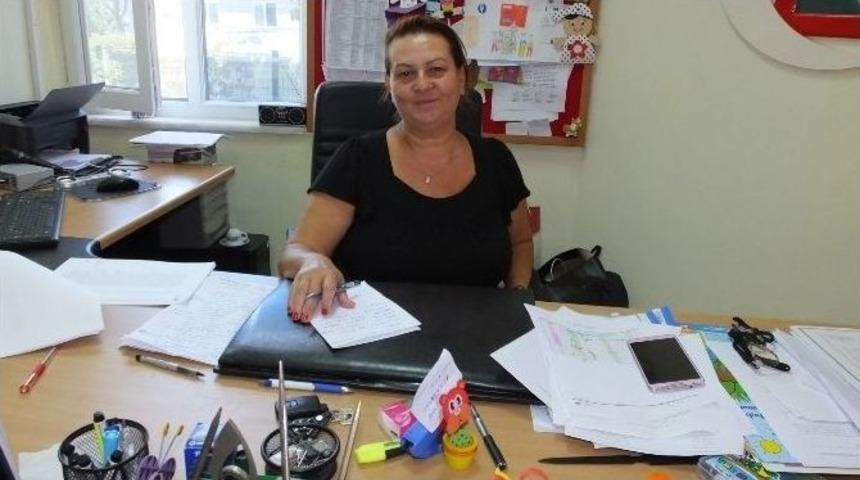 Burhaniyeli M&uuml;d&uuml;rden Anaokuluna Anonslu Kayıt Duyurusu