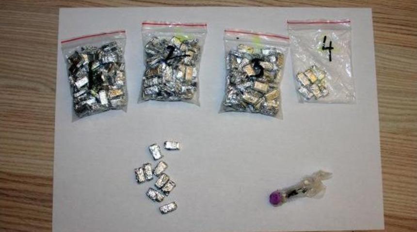 Elazığ'da Uyuşturucu Ve Tefeci Operasyonu: 3 G&ouml;zaltı