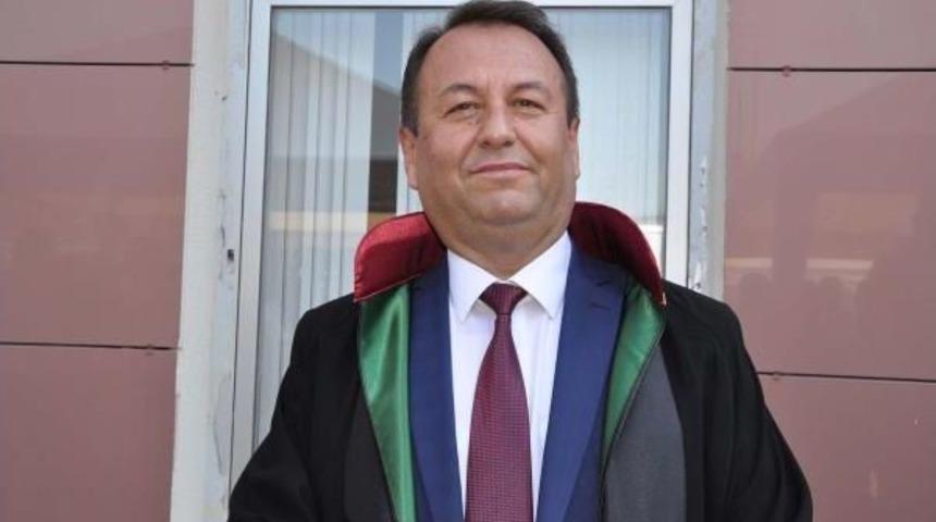 Manisa Baro Başkanı: G&uuml;c&uuml;n Adamı Olmayın