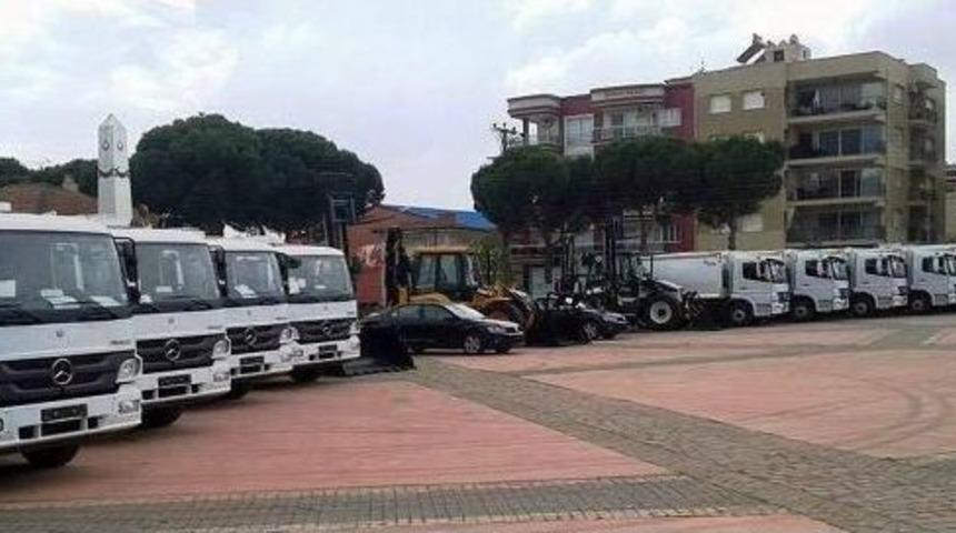 Başkan Akın: &ldquo;ara&ccedil;larımızı Tamir Parasına Yeniledik&rdquo;