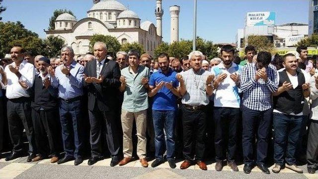 Ak Parti İl Teşkilatı Yunus Koca İ&ccedil;in Gıyabi Cenaze Namazı Kıldı 1
