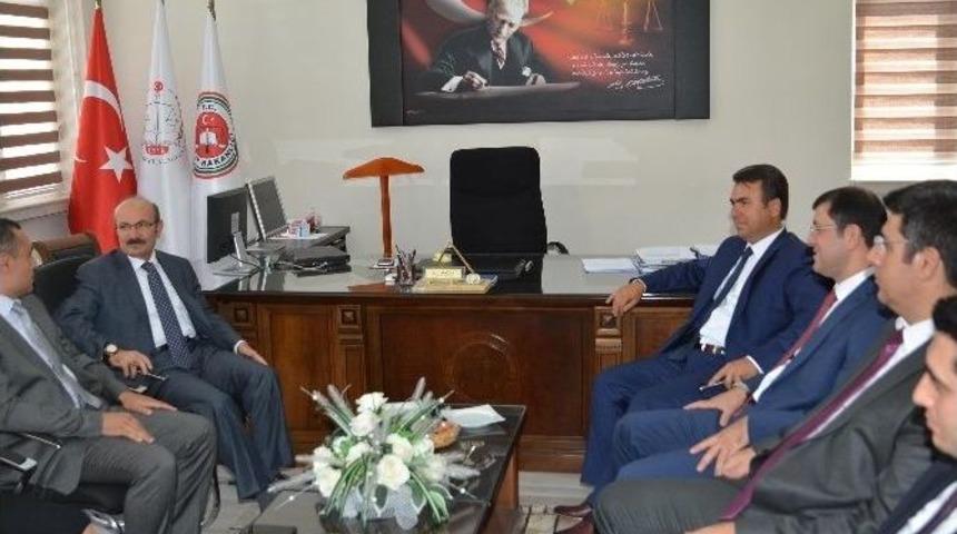 Vali K&uuml;rkl&uuml;&rsquo;den, Adliye Ve Baro&rsquo;ya Ziyaret