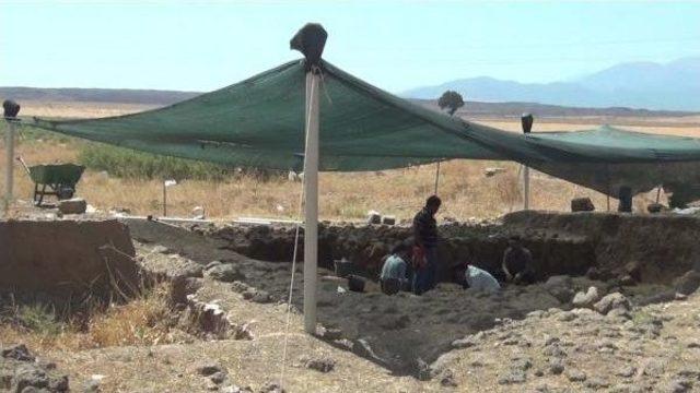 Zincirli Höyük'te Bu Yılki Kazılar Tamamlandı