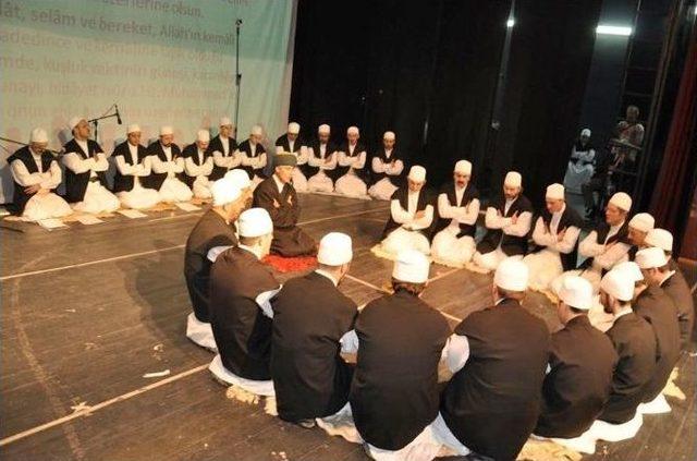 Elmalı Da Sempozyum İzdihamı 1