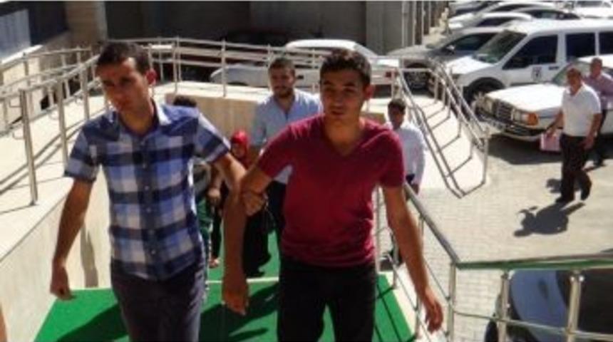 Plajda &rsquo;don&rsquo; Kavgasında Bı&ccedil;aklayan Taraf Konuştu