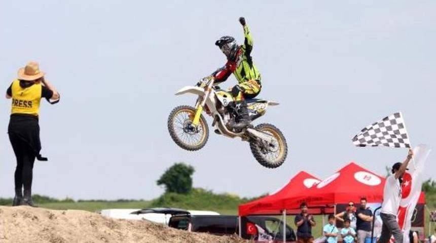 Akhisar'da Motokros Keyfi