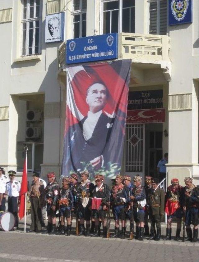 K&uuml;&ccedil;&uuml;k Menderes&rsquo;in Kurtuluş Heyecanı Kiraz&rsquo;dan Başladı 1