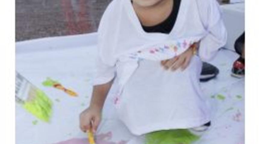 Bucalı &Ccedil;ocuklar Barışın Resmini &Ccedil;izdi