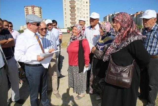 &Ccedil;olakbayrakdar Vatandaşın Y&uuml;reğine Su Serpti 1