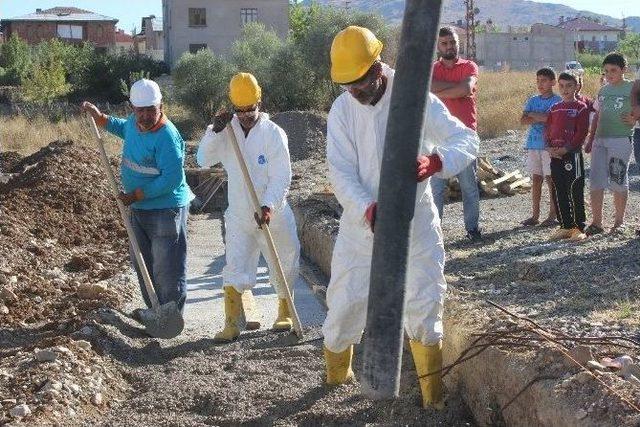 Tufanbeyli Kapalı Semt Pazarının Temeli Atıldı 1