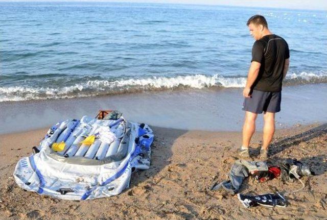 Umut Yolculuğu &Ccedil;ifte Facia; 12 &Ouml;l&uuml;, 2 Kayıp Var, 9 Kişi De Kurtuldu (3) - Yeniden 3