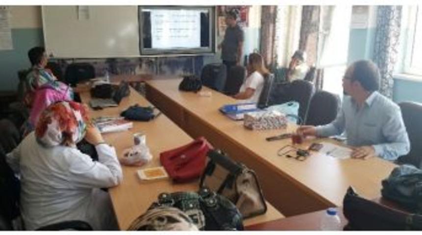 Aksaray&rsquo;da Verimli &Ouml;ğretim Yılı İ&ccedil;in &Ouml;ğretmenlere Seminer