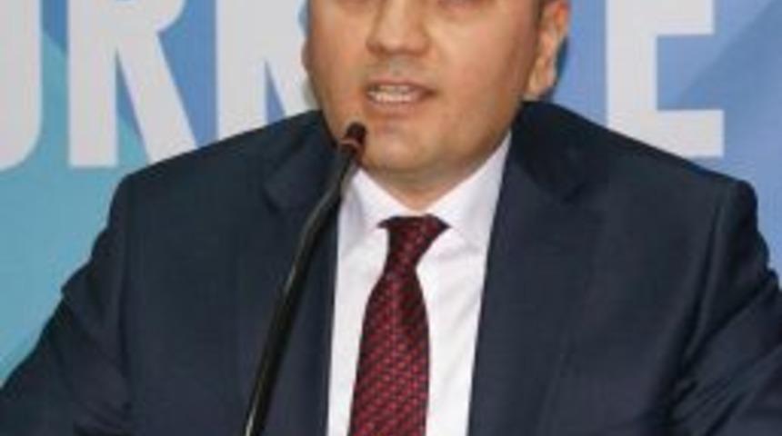 Canbey'den Adaylık Istifası