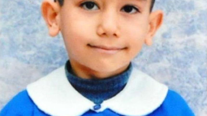 Bisikletine Minib&uuml;s &Ccedil;arpan 7 Yaşındaki &Ccedil;ocuk &Ouml;ld&uuml;