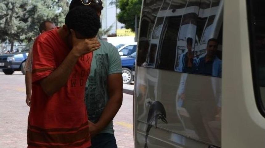 Elbeyli&rsquo;de 12 Işid Militanı Yakalandı