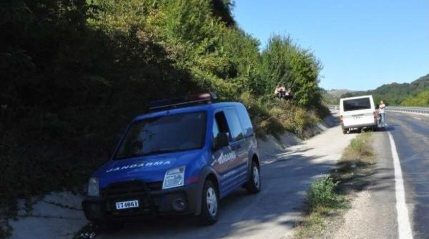 Bartın'da Ormanda Erkek Cesedi Bulundu